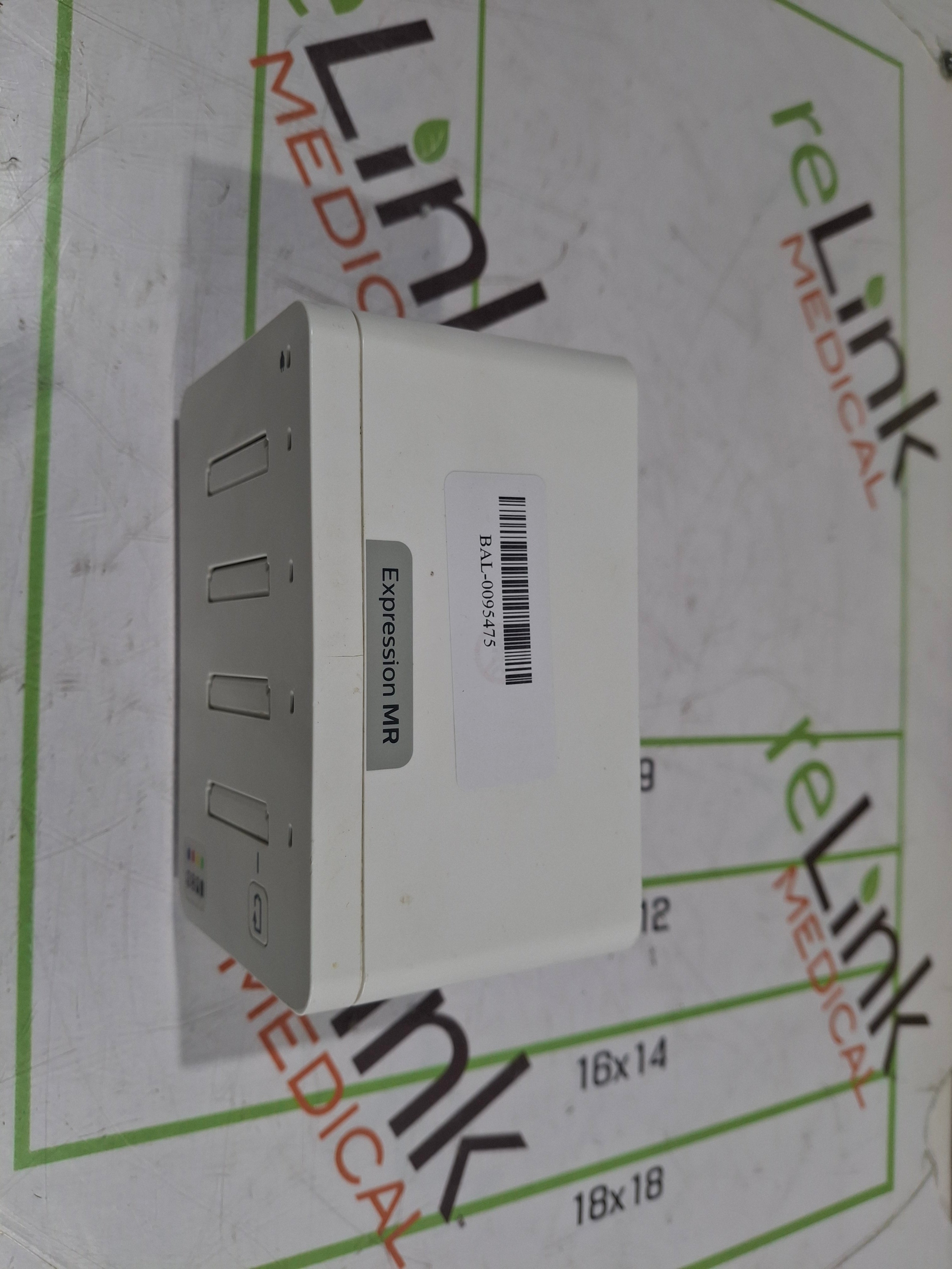 Invivo MDE Expression MR Module Charger