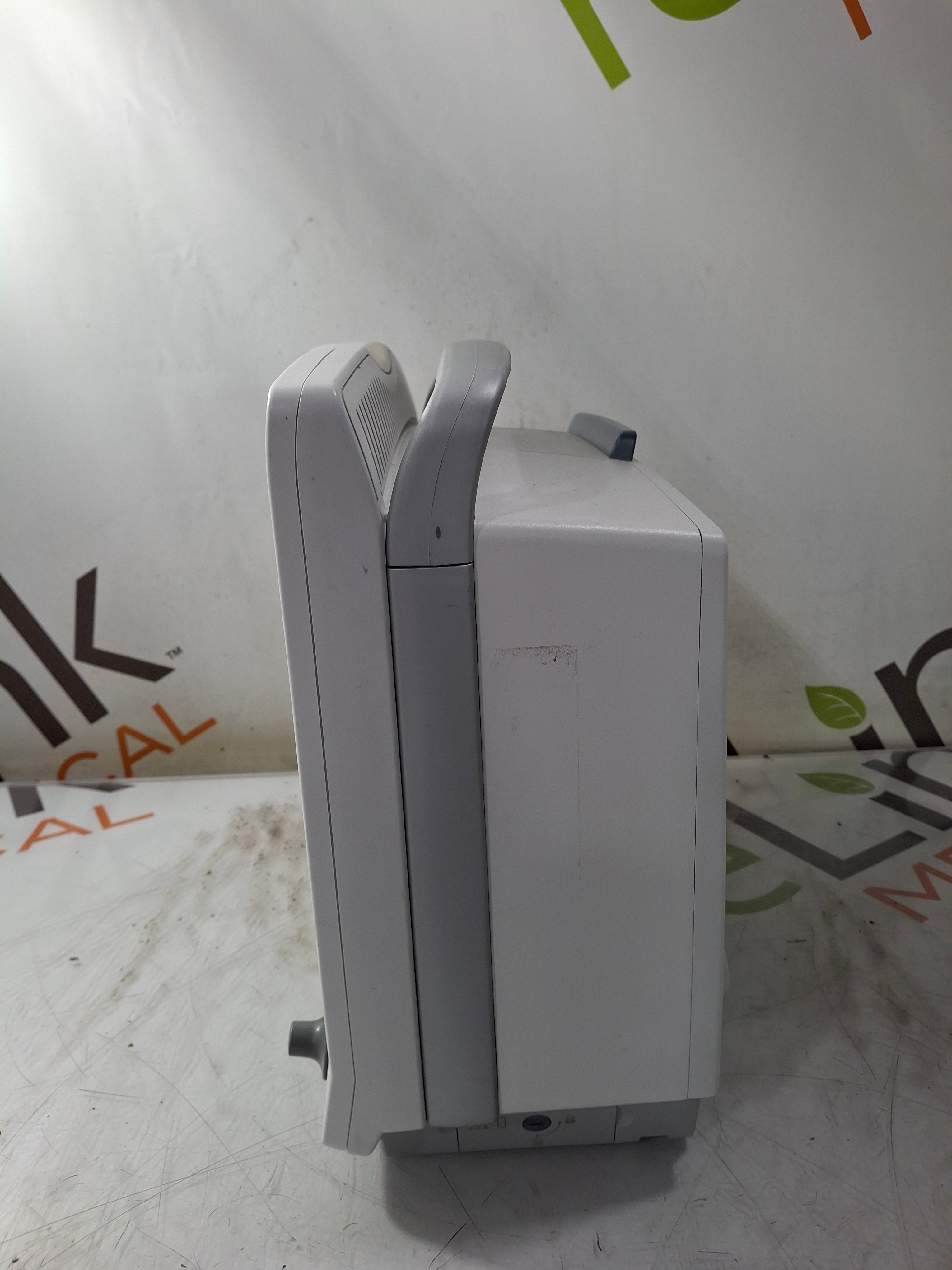GE Healthcare Carescape B650 Patient Monitor