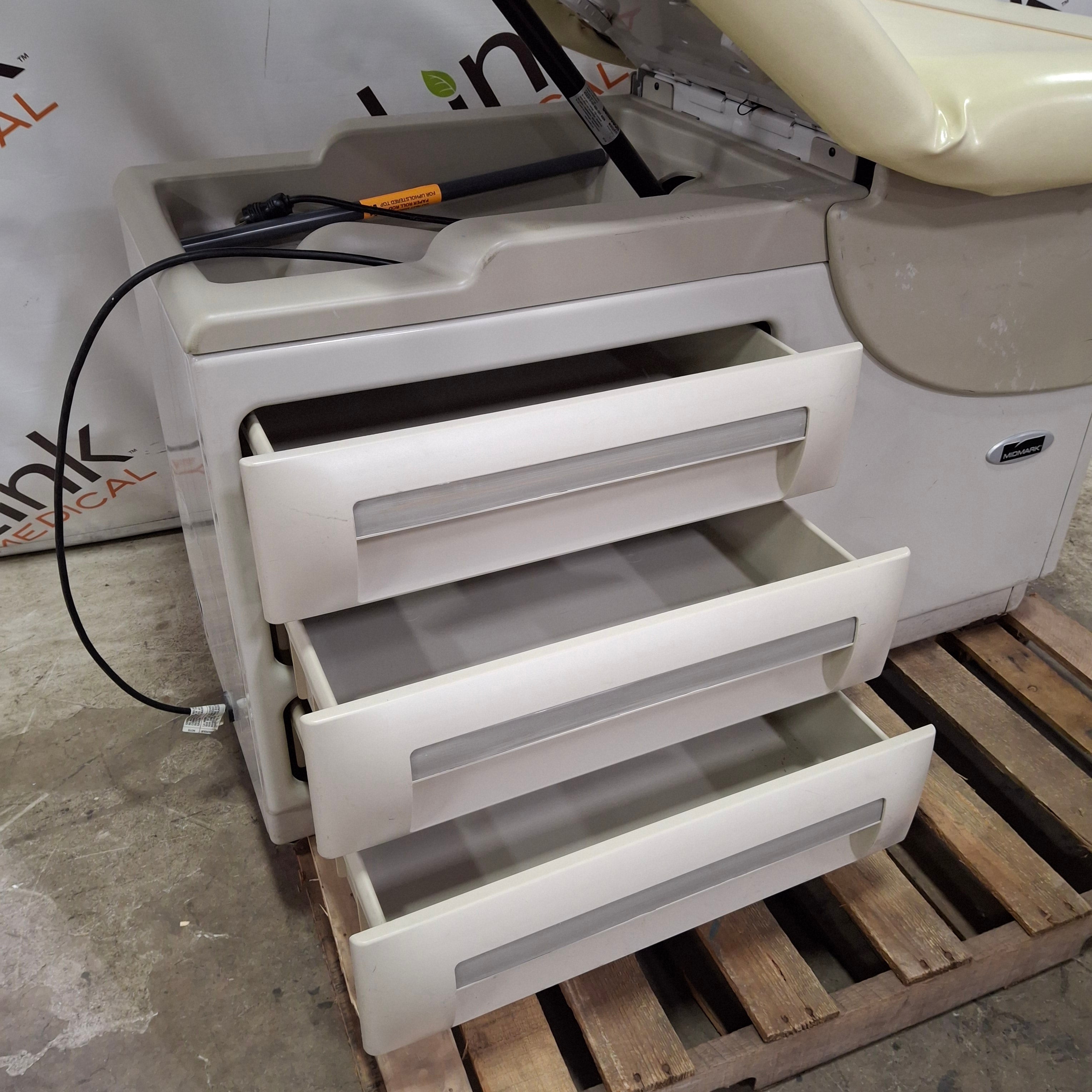 Midmark 604 Manual Examination Table