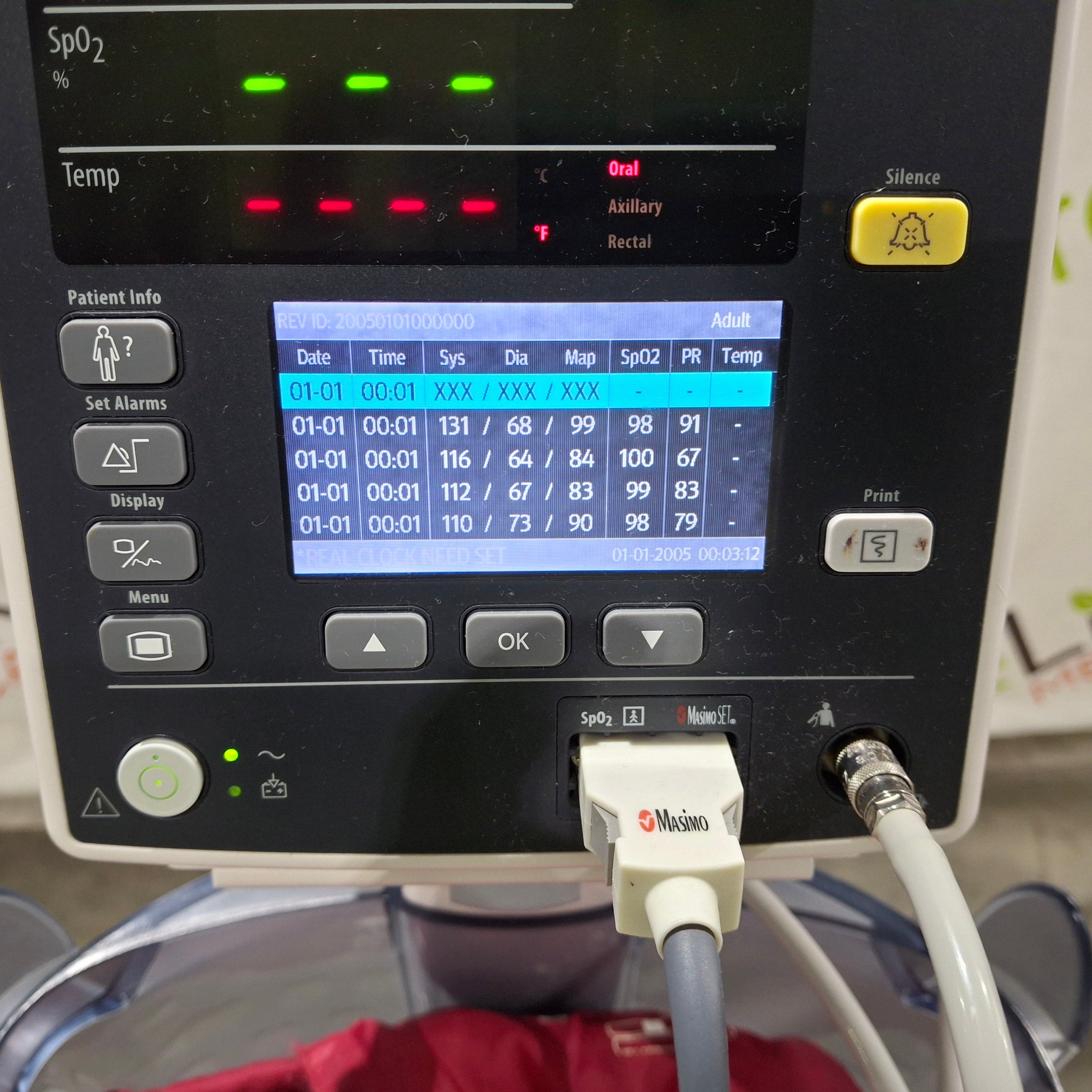 Mindray Datascope Accutorr V Vital Signs Monitor