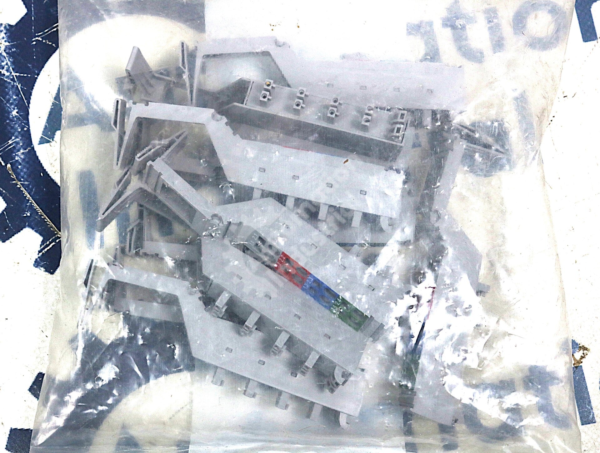 IC220TBK087A By GE Fanuc Power Terminal Strip CLR 8 POS Spring  VersaPoint NSFP