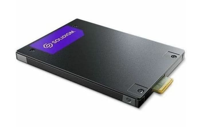 SOLIDIGM SB5PHA7E016T001 D7-PS1030 1.60TB PCI Express 5.0 x4 E3.S Solid State Drive