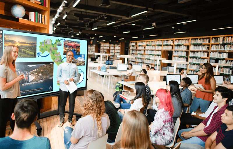 SMART Board T065 Pro 4K QLED 65" Interactive Display