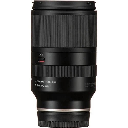 Tamron 18-300mm f/3.5-6.3 Di III-A VC VXD