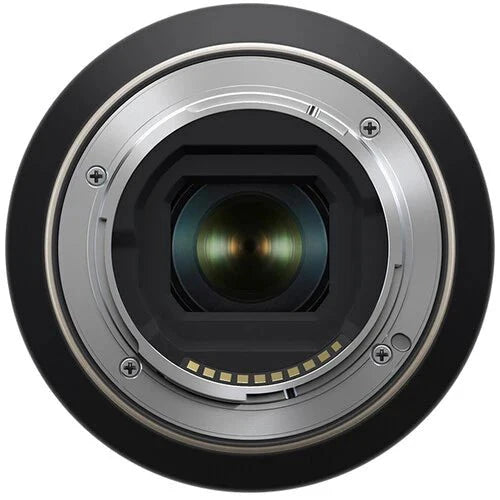 Tamron 18-300mm f/3.5-6.3 Di III-A VC VXD