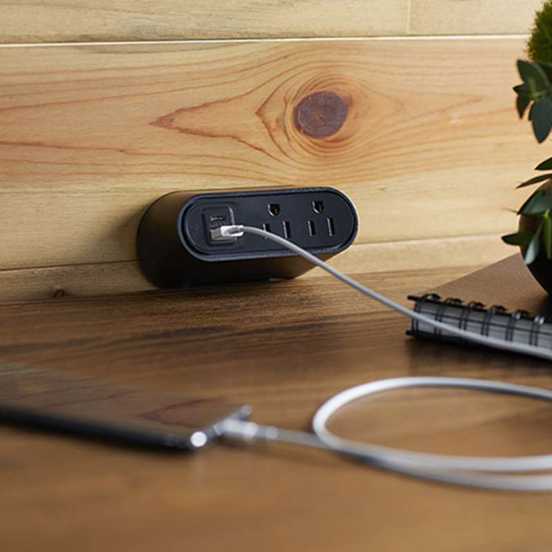 Wiremold Desktop Power Center Slim, 2 Outlets, USB A/C, Black