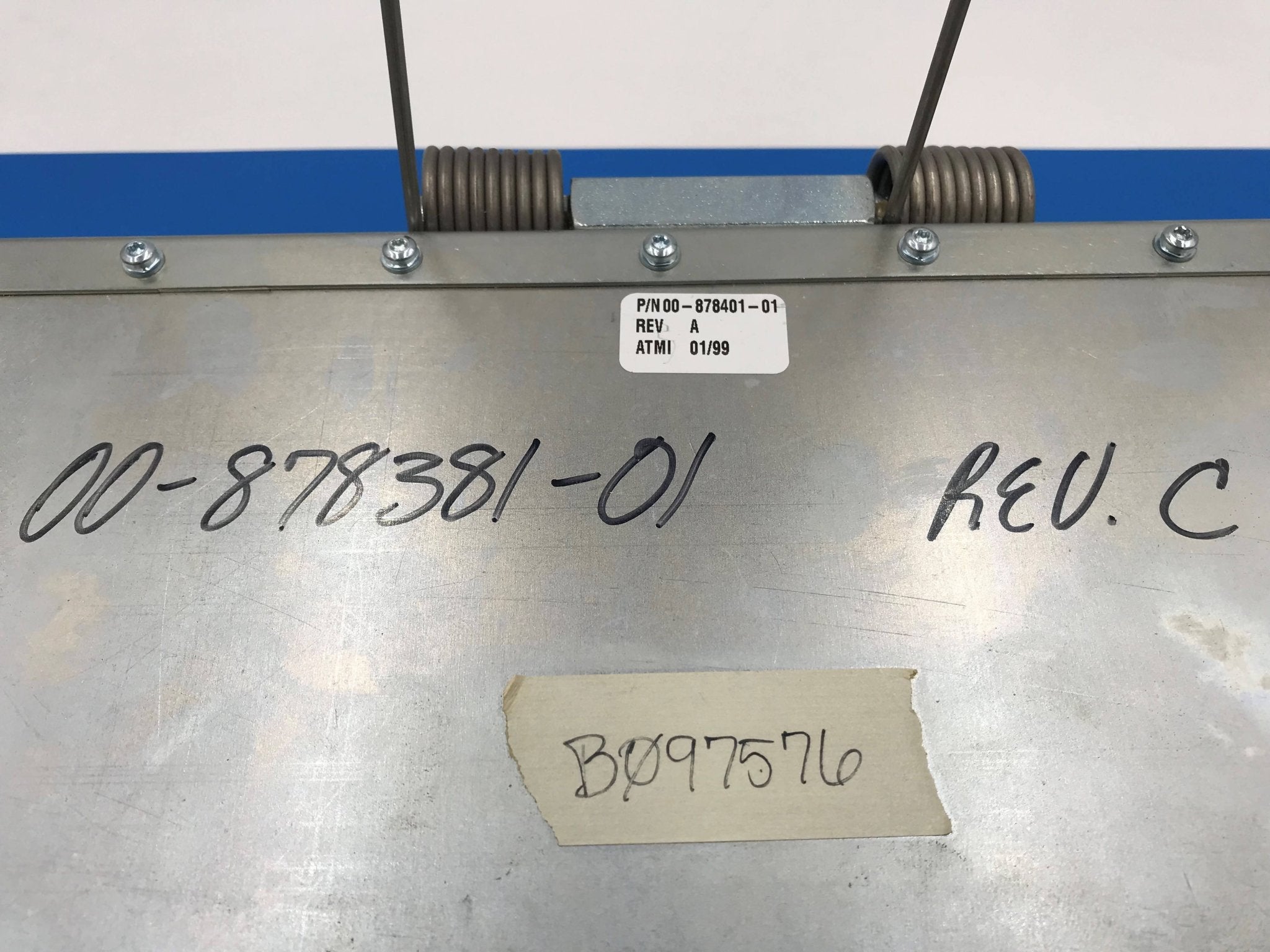 Card Rack Enclosure (00-878381-01/00-878401-01) OEC 9600