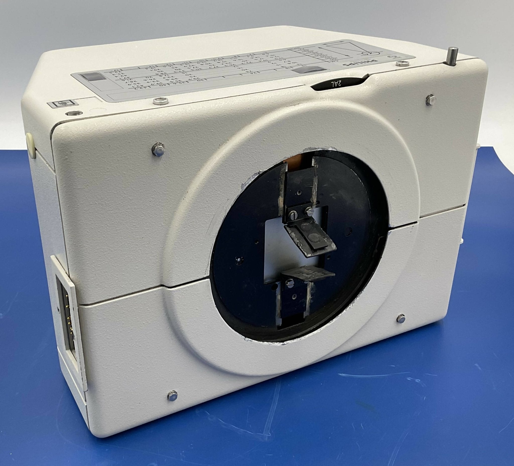 COLLIMATOR (980460282401/9804 602 82401) PHILIPS