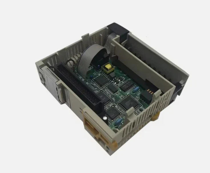 CQM1-G7M21 | Omron Remote Master PLC Module 32 I/O DIN Rail