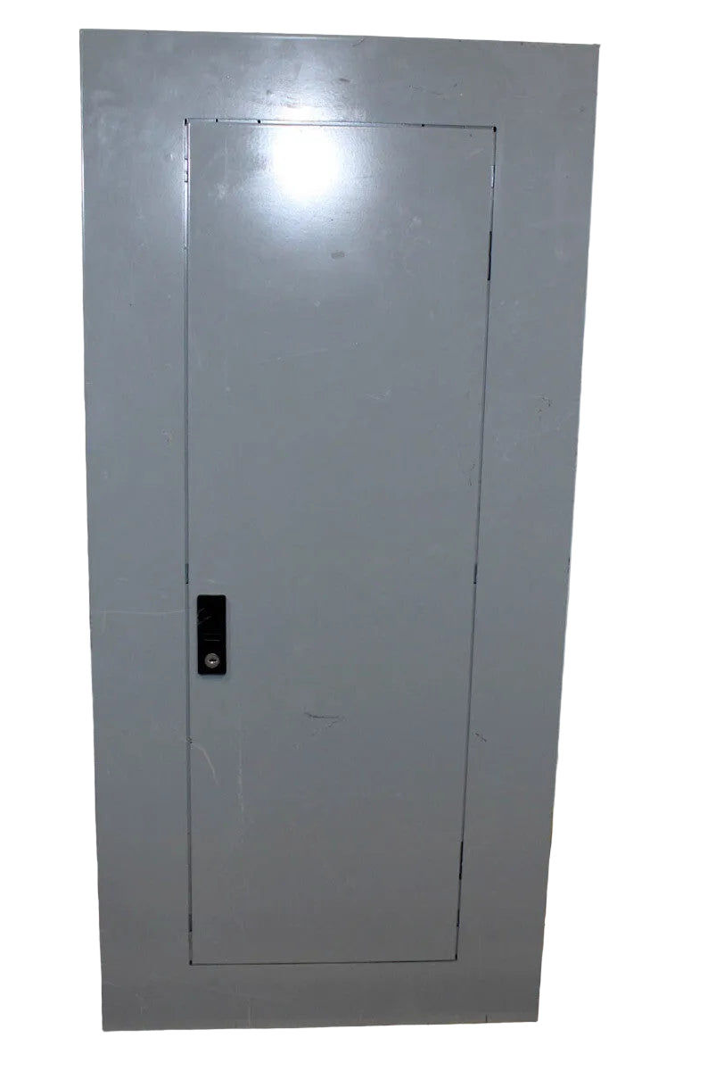 General Electric AQU3302RCXAXT1B4 3-Phase 240 V Panelboard