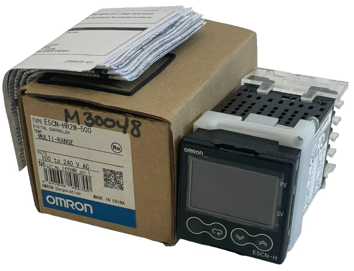 Omron E5CN-HR2M-500 Temperature Controller for Process Control