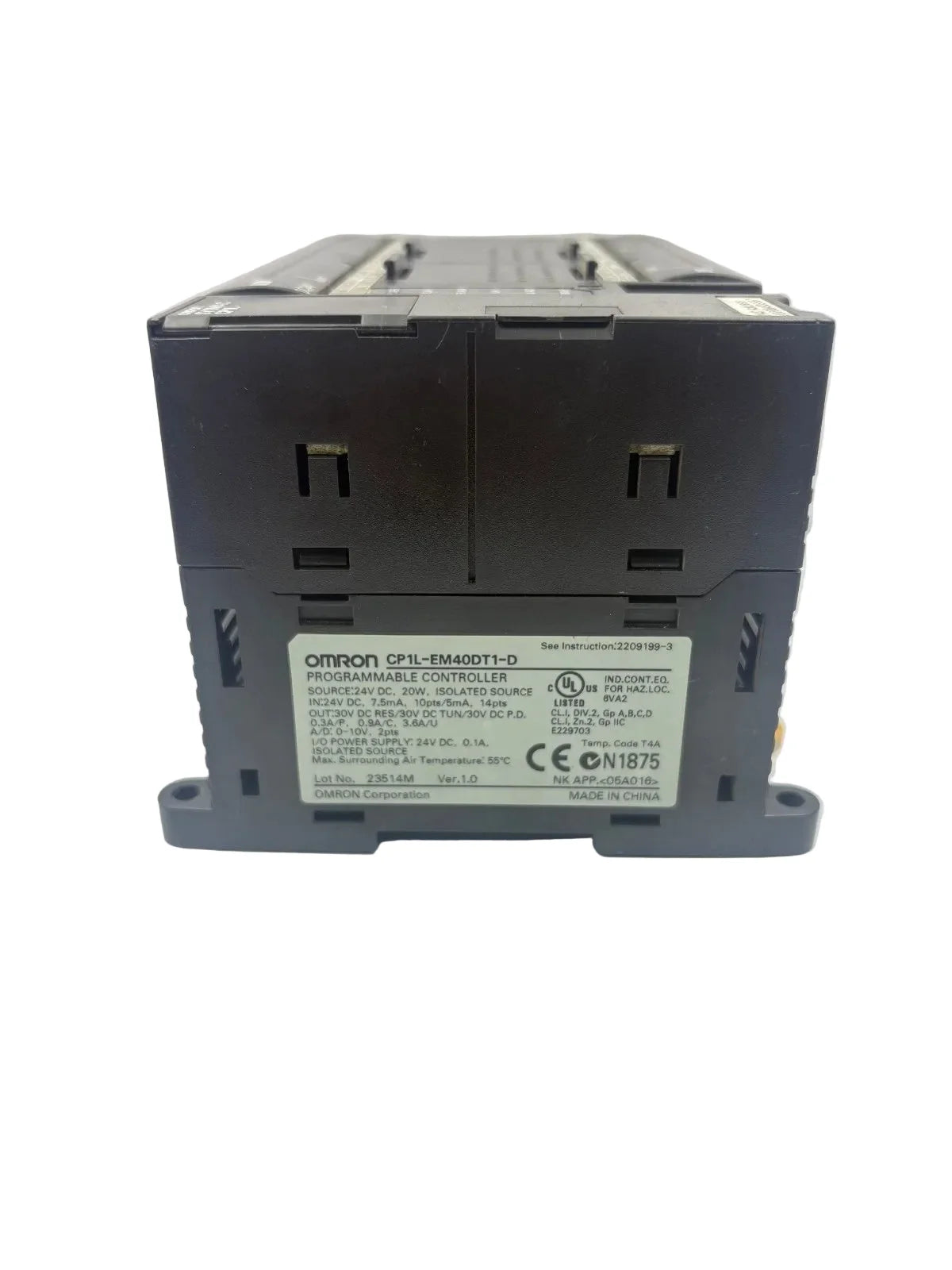 CP1L-EM40DT1-D | Omron CP1 Series PLC CPU 24 Inputs 16 PNP Outputs Ethernet