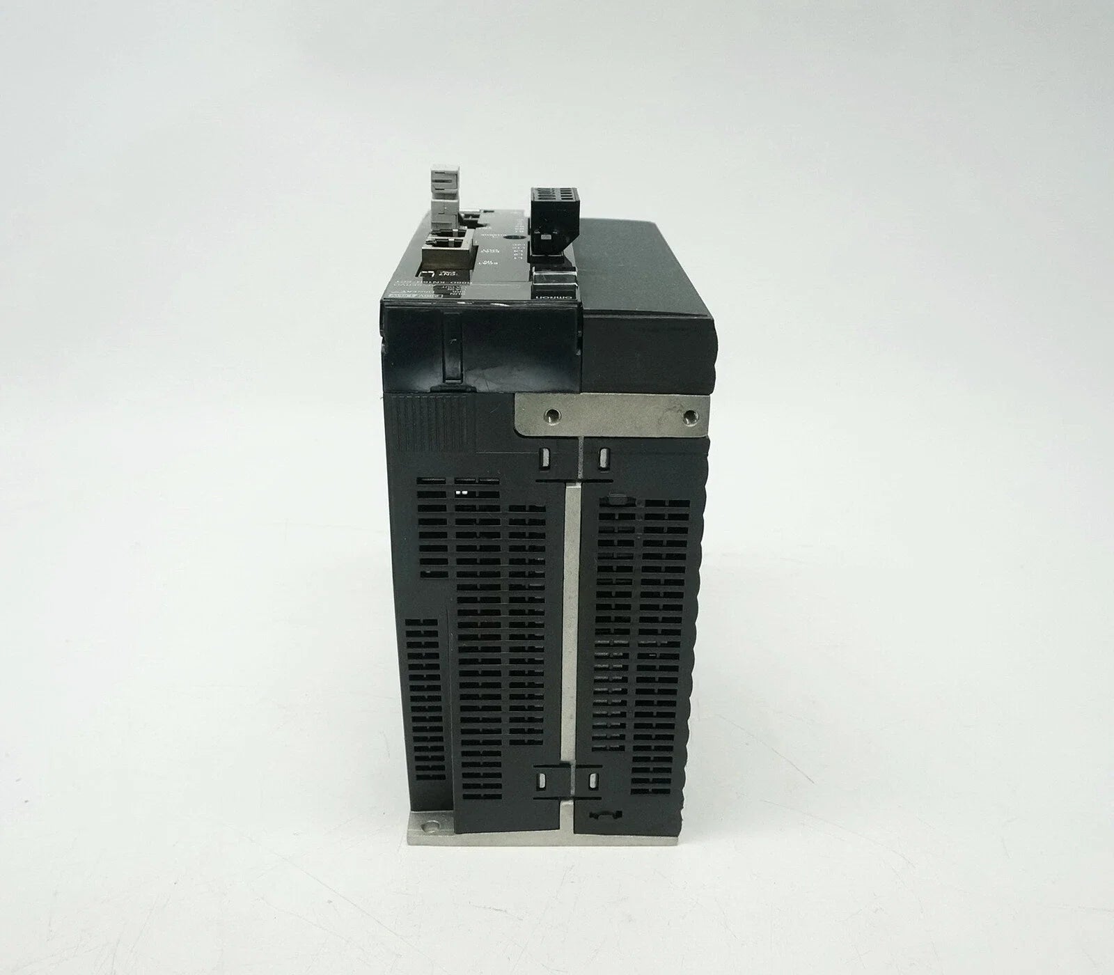 R88D-KN15H-ECT | Omron G5-Series 1.5 kW EtherCAT AC Servo Drive (200 VAC)