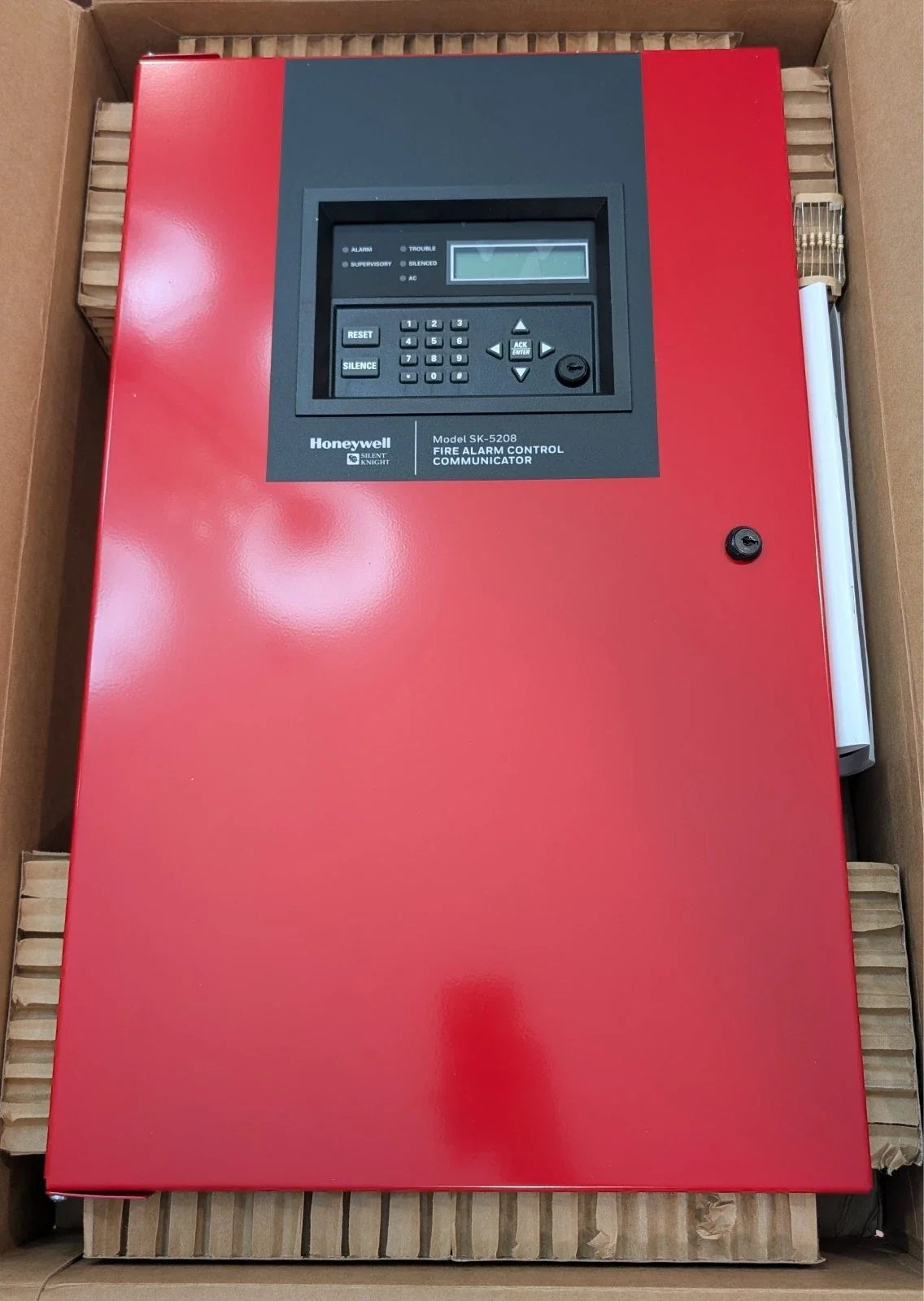 SK-5208 | Silent Knight Fire Alarm Control Panel With Digital Communicator