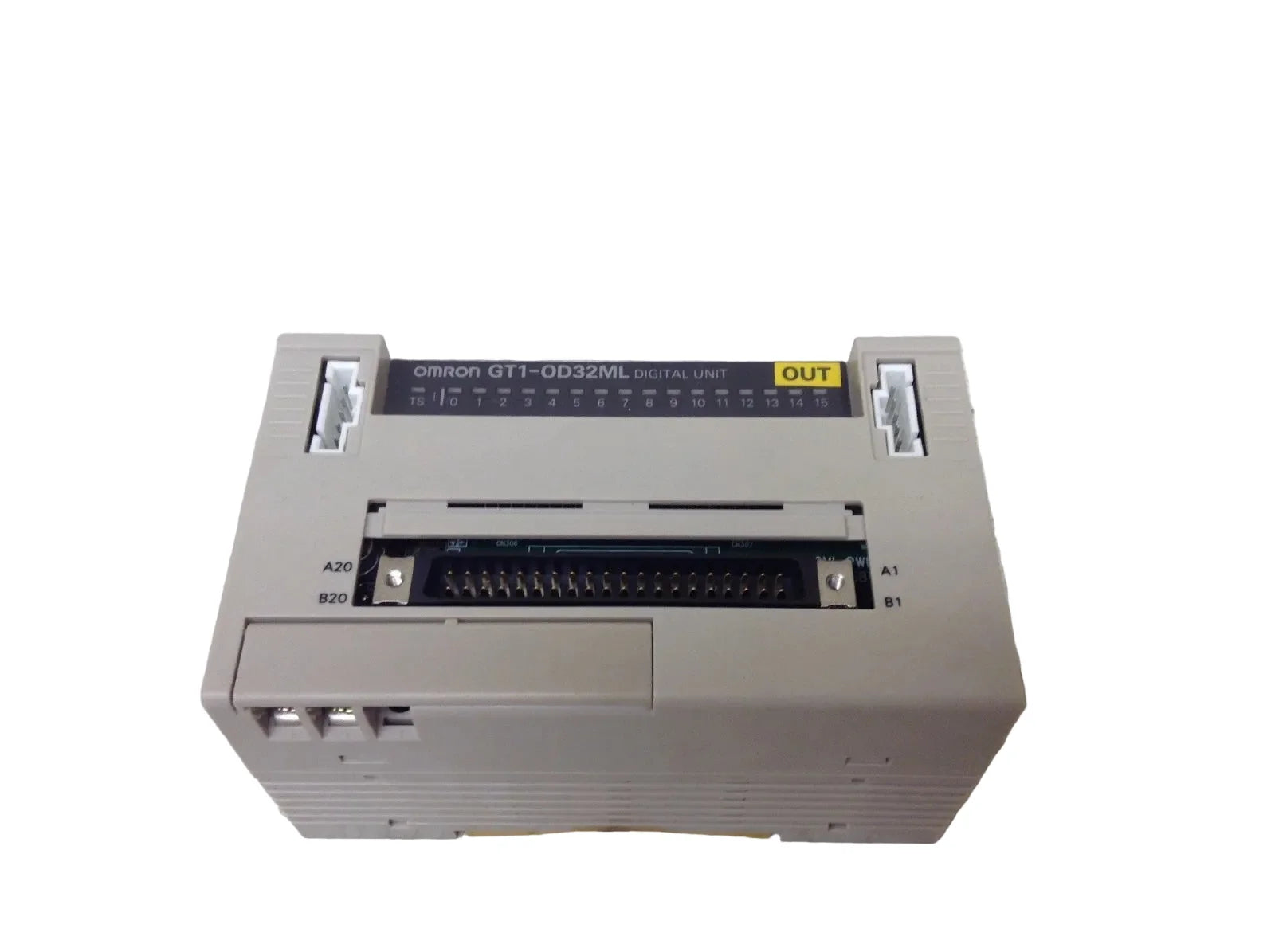 GT1-OD32ML | Omron 32-Point 24VDC NPN Digital Output Module