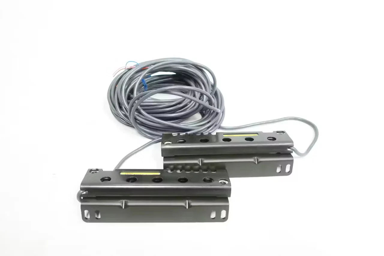 F3W-D052A | Omron Through-Beam Photoelectric Sensor 3 m Infrared NPN Output