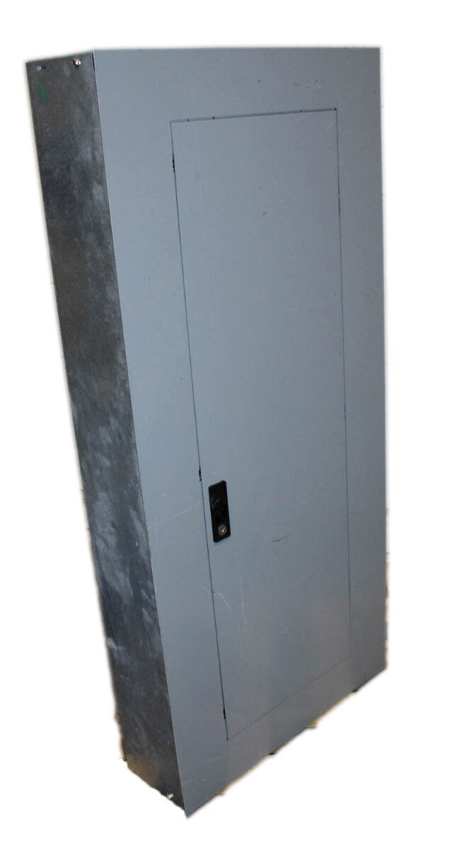 General Electric AQU3302RCXAXT1B4 3-Phase 240 V Panelboard