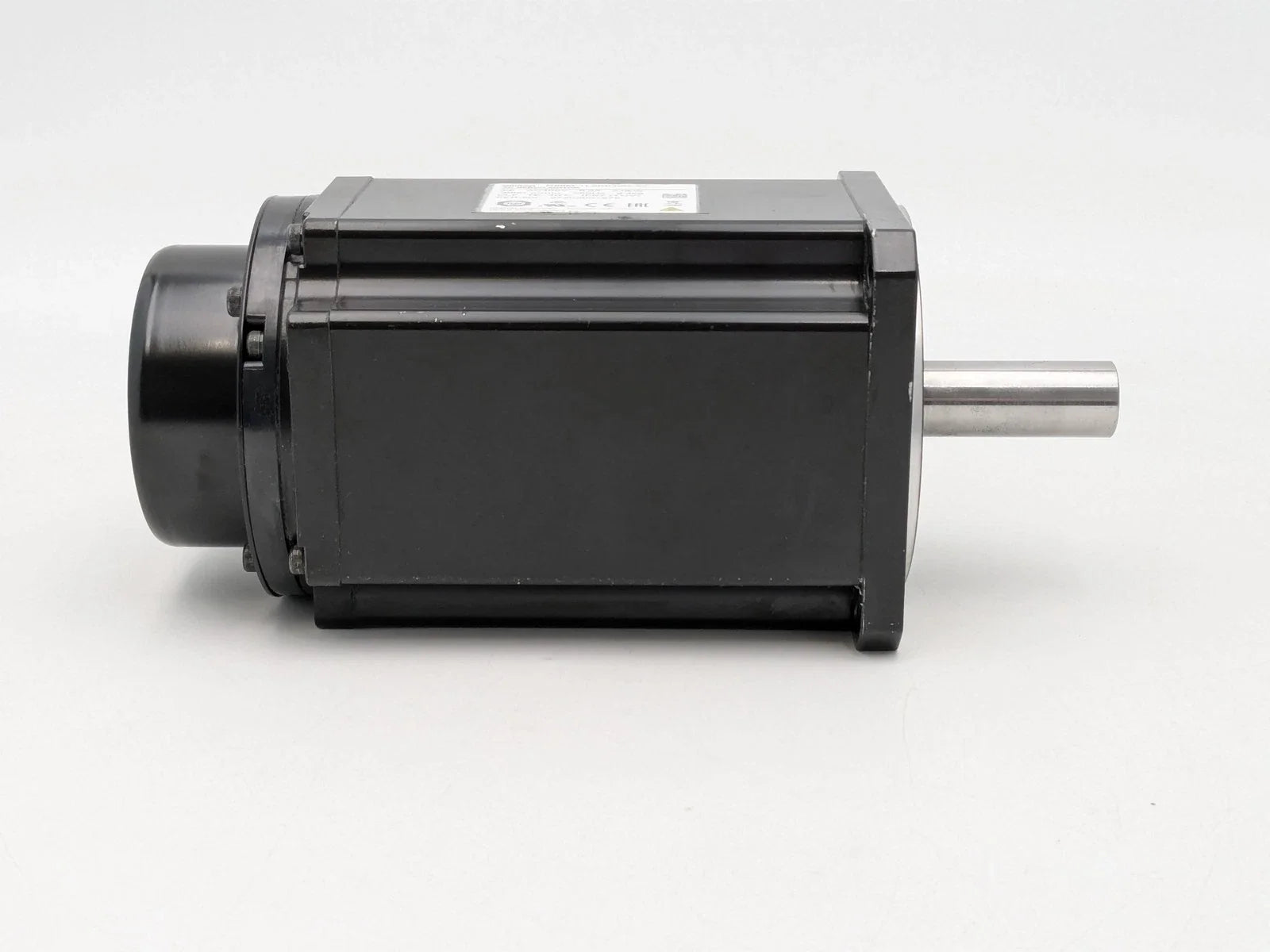Omron R88M-1L2K030C-S2 Servo Motor 2kW 3000RPM EtherCAT 23bit Encoder