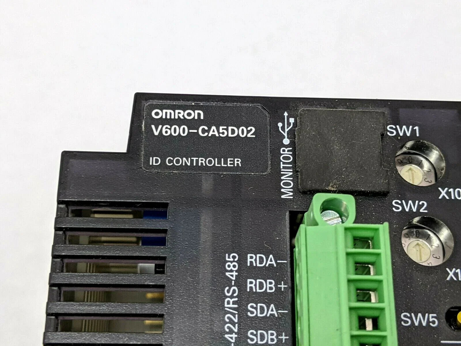 Omron V600-CA5D02 RFID Controller for Industrial Automation