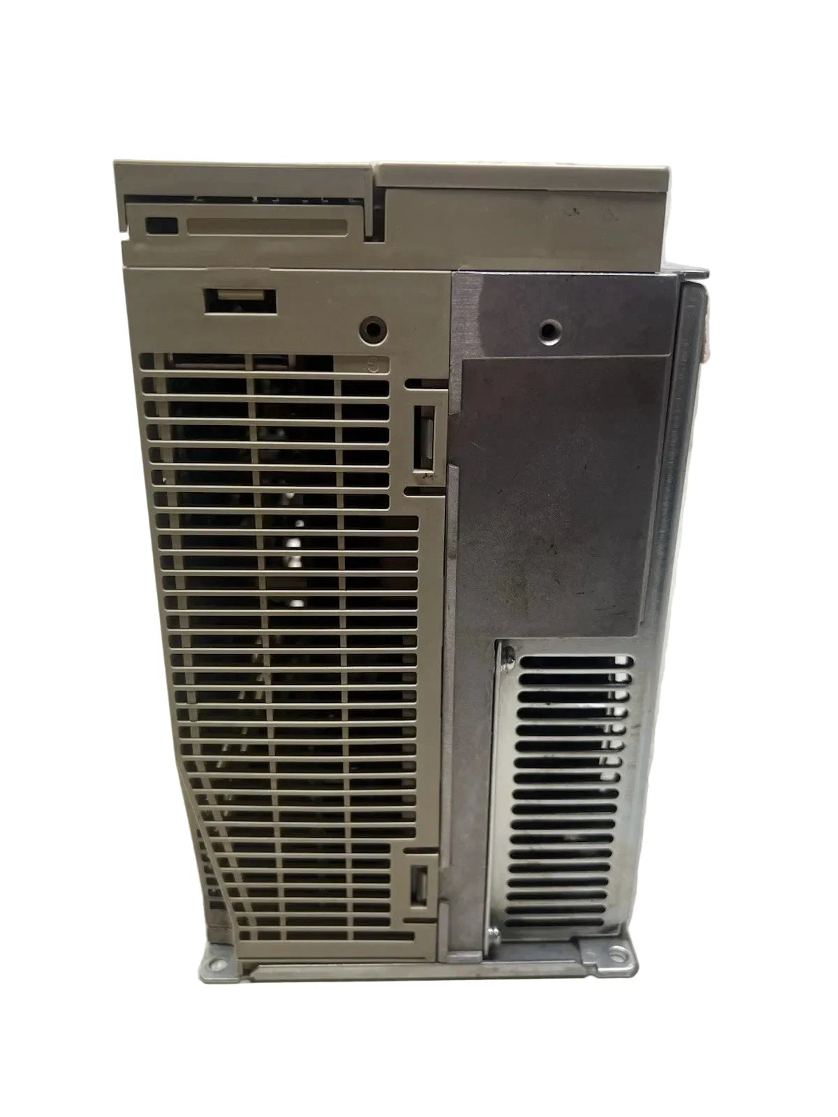 SGDM-50ADA | Yaskawa Servo Drive 4.96 kW Three-Phase 200–230 VAC
