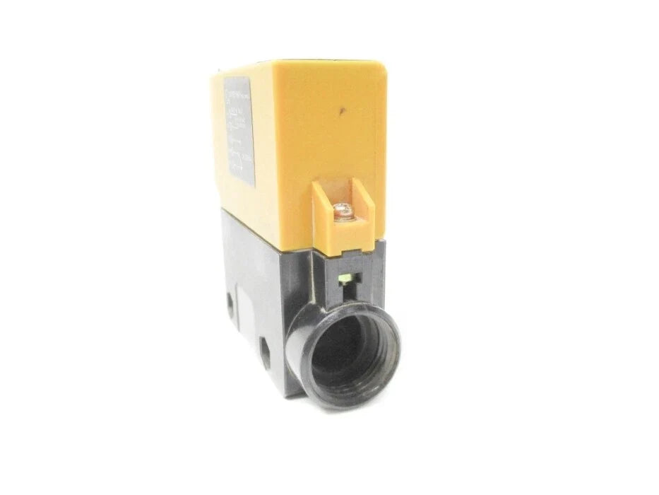 Omron E3A2-10M4T Photoelectric Sensor 10m Through-Beam Relay Output IP66