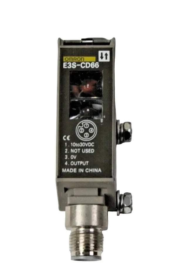 E3S-CD66 | Omron Diffuse Photoelectric Sensor 700mm 10-30VDC NPN/PNP