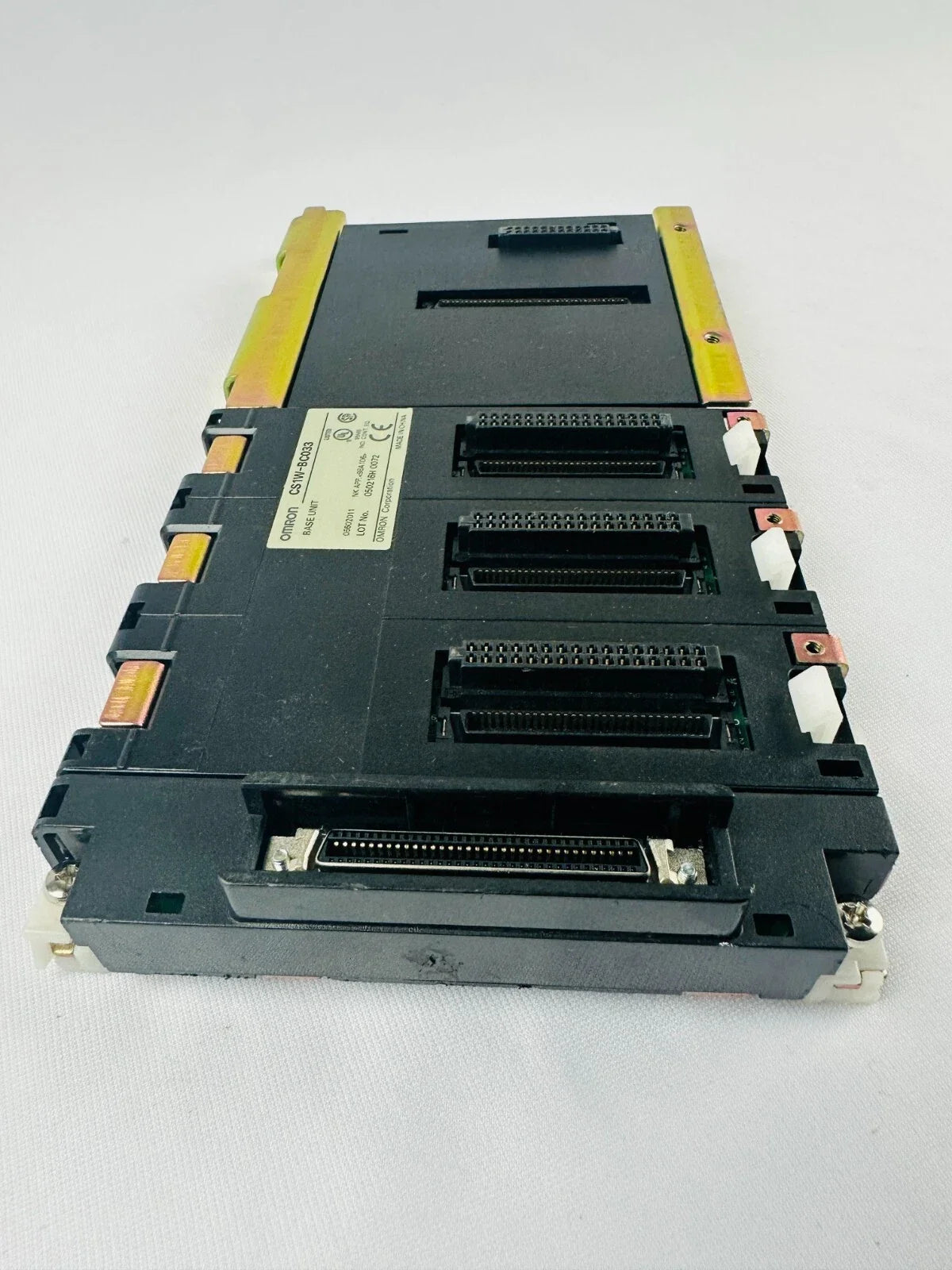 CS1W-BC033 | Omron 3-Slot CPU Backplane with C200H I/O Bus