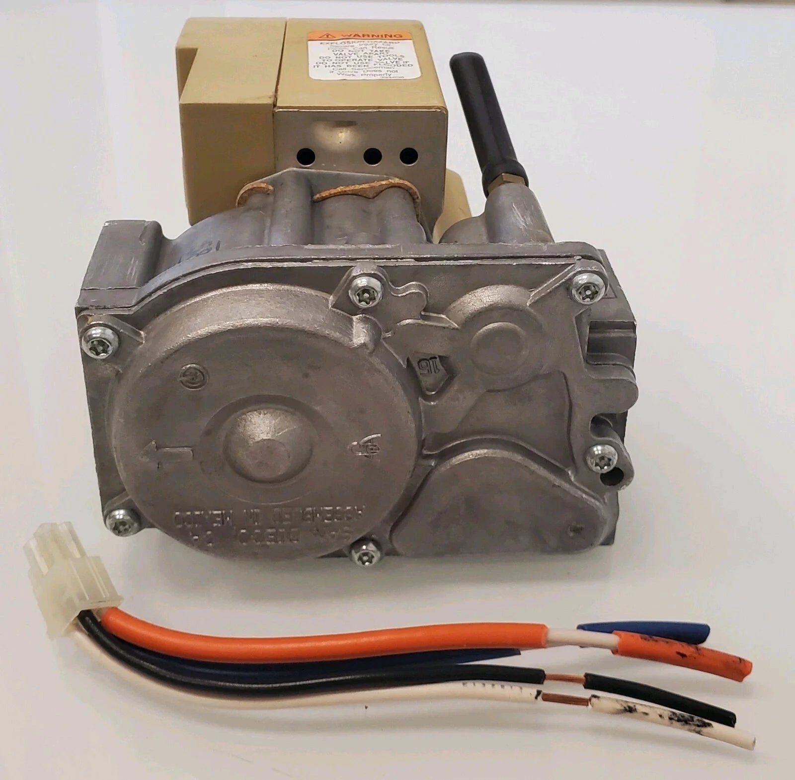 Honeywell SV9500M8667 SmartValve Furnace Gas Valve 24VAC Natural Gas 1/2 Inch