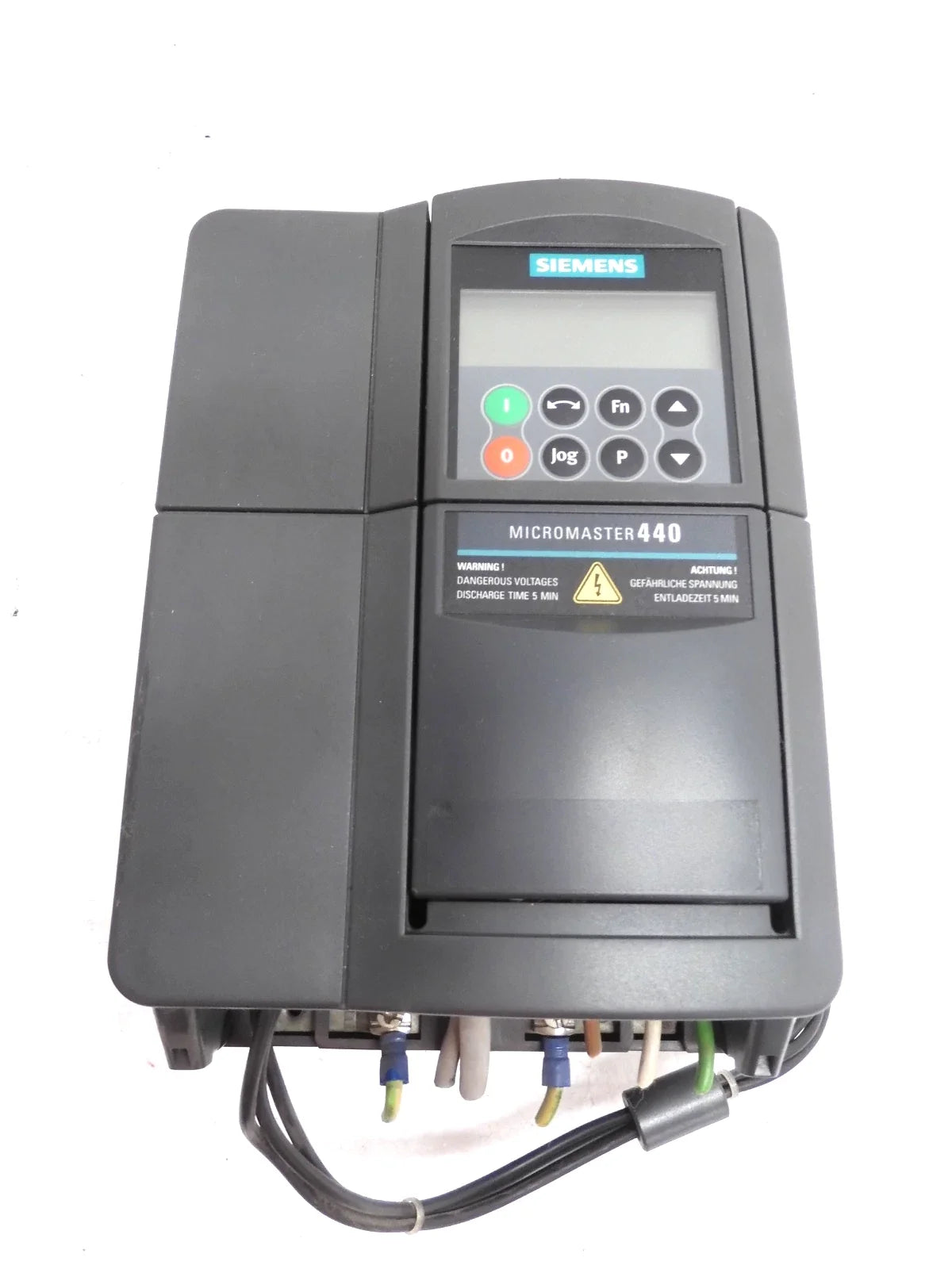 Siemens 6SE6440-2UD22-2BA1 MICROMASTER 440 2.2kW VFD 480V 3-Phase Drive