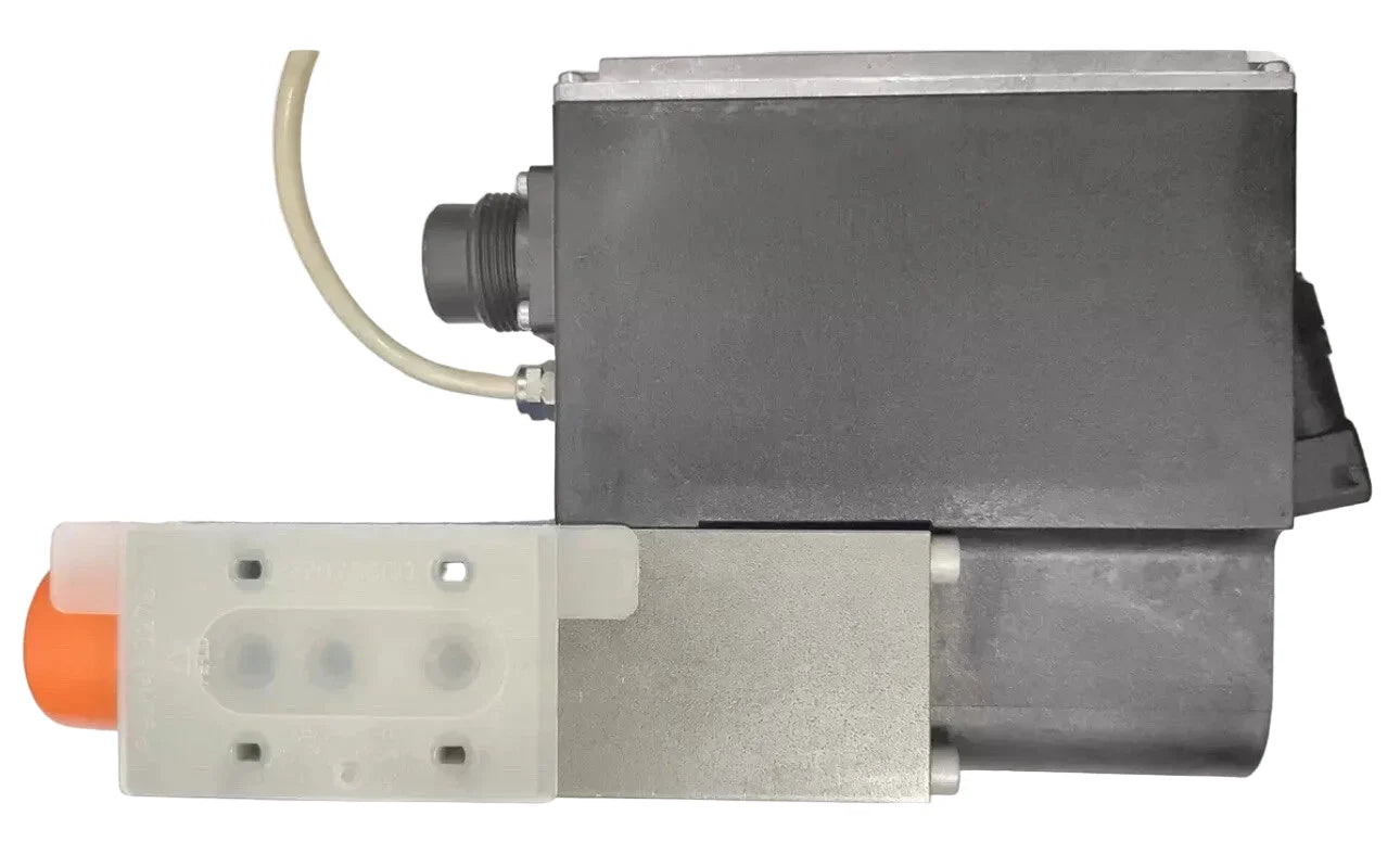 R900702586 | Bosch Rexroth Proportional Directional Hydraulic Control Valve