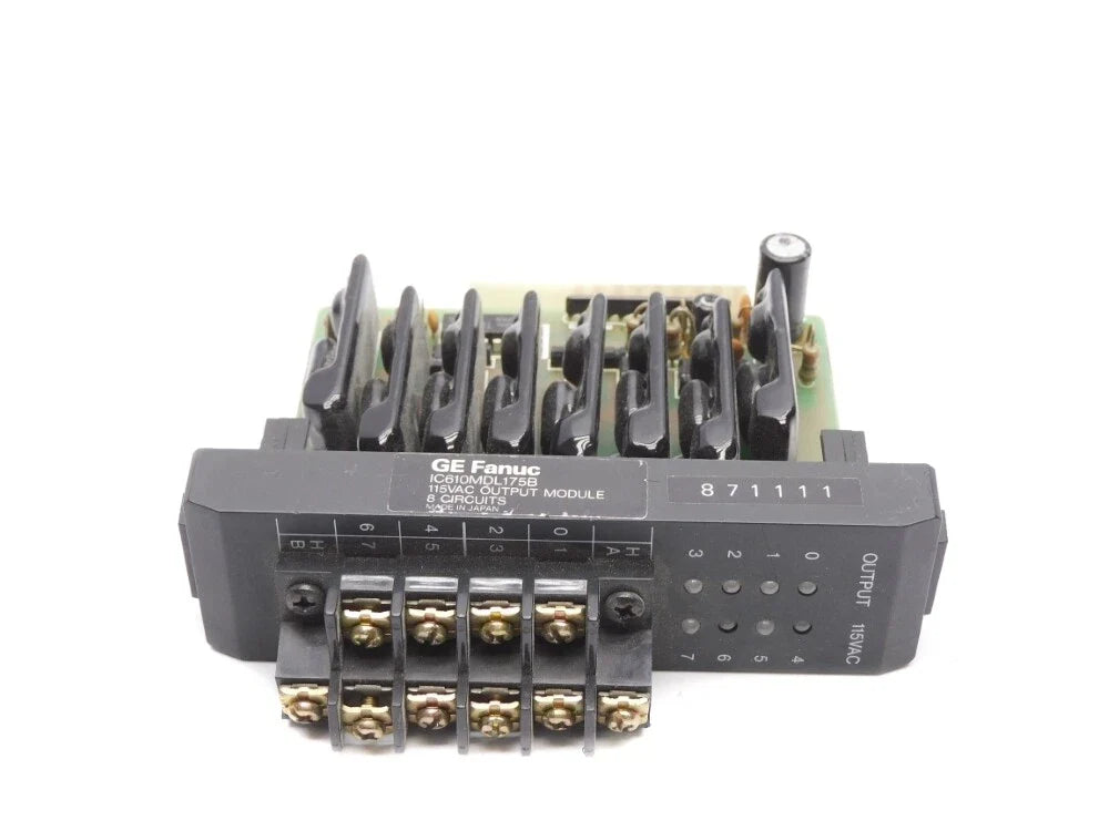 GE Fanuc IC610MDL175B Series One 8-Point 115/230VAC PLC Output Module