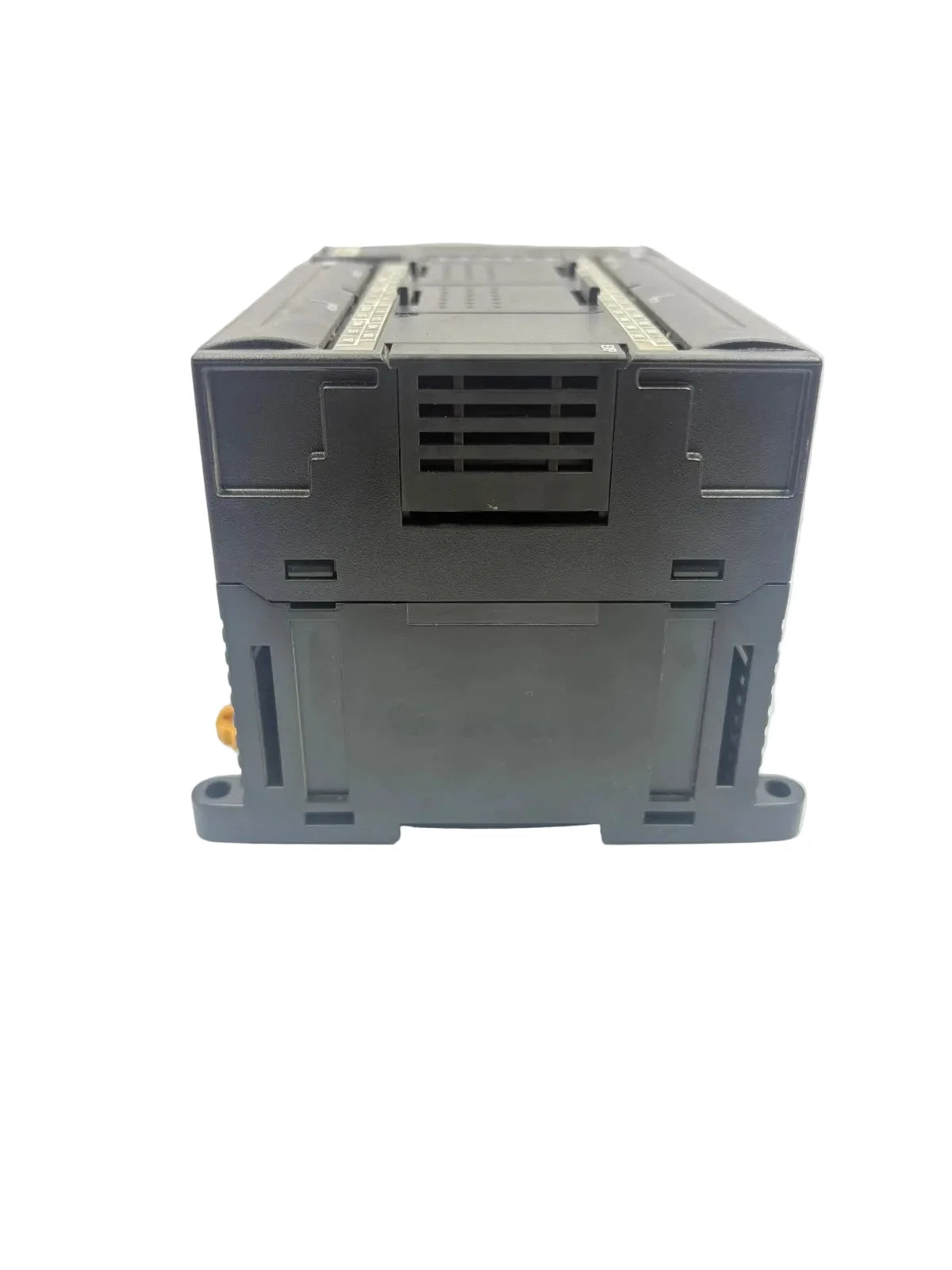 CP1L-EM40DT1-D | Omron CP1 Series PLC CPU 24 Inputs 16 PNP Outputs Ethernet