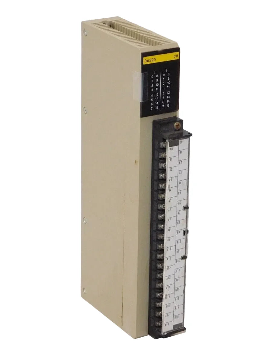 C500-OA223 | Omron SYSMAC C500 24-Point TRIAC Output Module