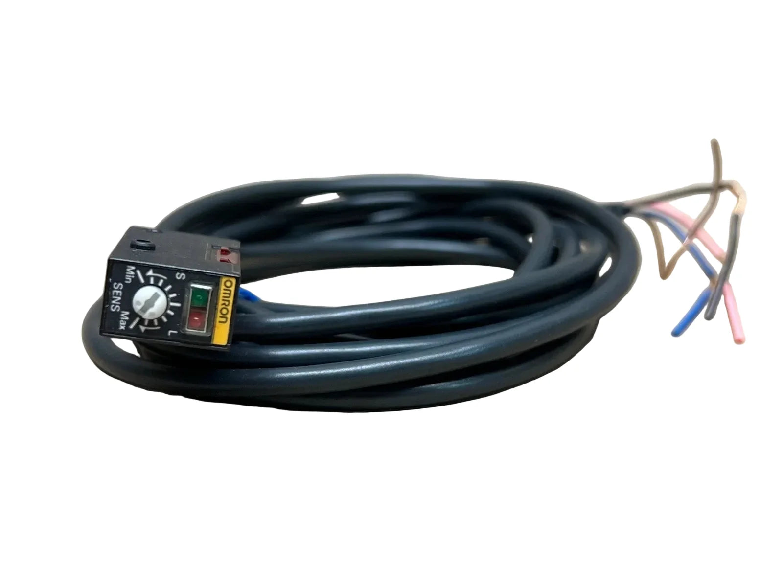 E3S-BD81 | Omron Diffuse Photoelectric Sensor 200mm PNP 10-30VDC