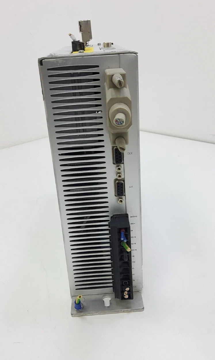 FESTO CMMP-AS-C5-11A-P3-M3 Servo Drive Controller 400VAC 3-Phase Motion Control Unit