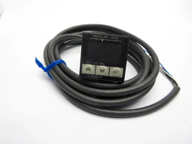E8F2-AN0C | Omron E8F2 Vacuum Pressure Sensor 0 to -101 kPa 1–5V Output