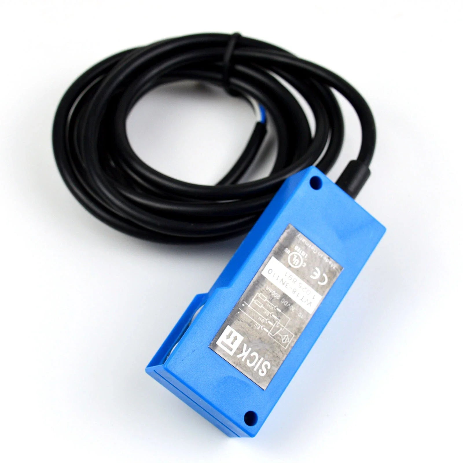 WT18-3N110 | SICK Photoelectric Proximity Sensor with Background Suppression