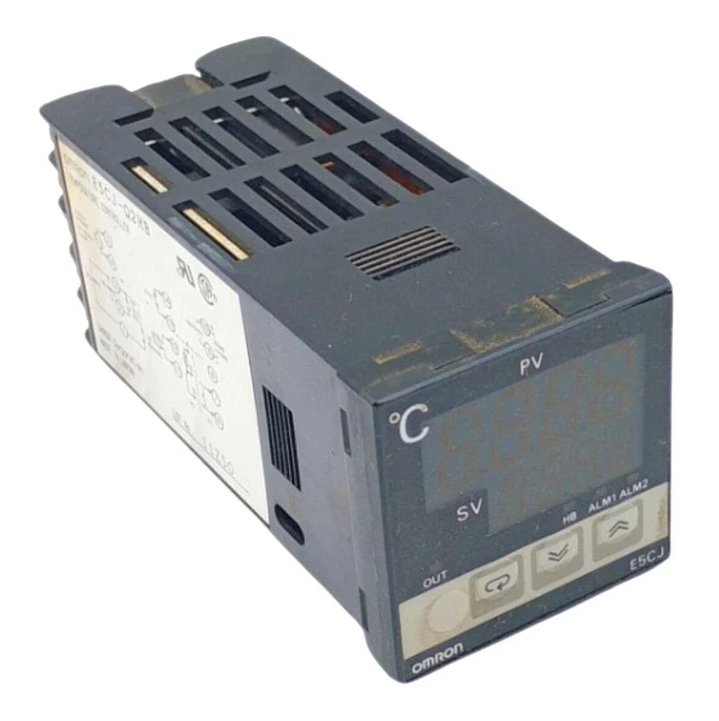 E5CJ-Q2HB | Omron Digital Temperature Controller 100–240VAC LED