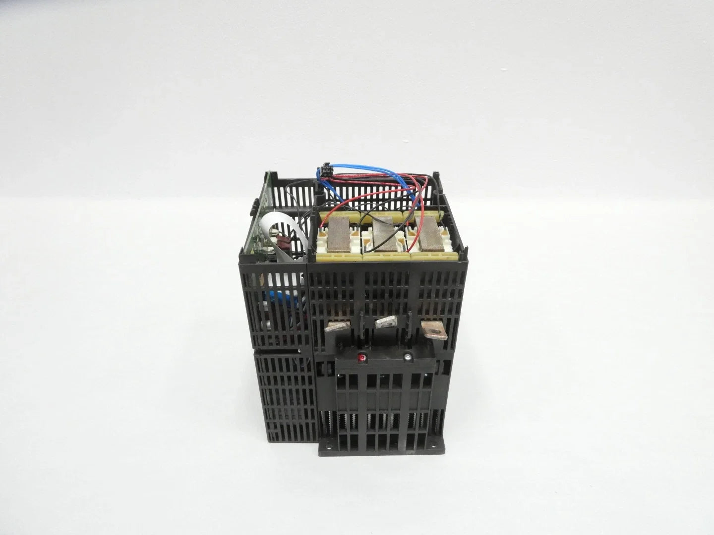 Siemens 3RW4435-6BC34 SIRIUS Soft Starter 200-460VAC 3-Phase 150HP 203A