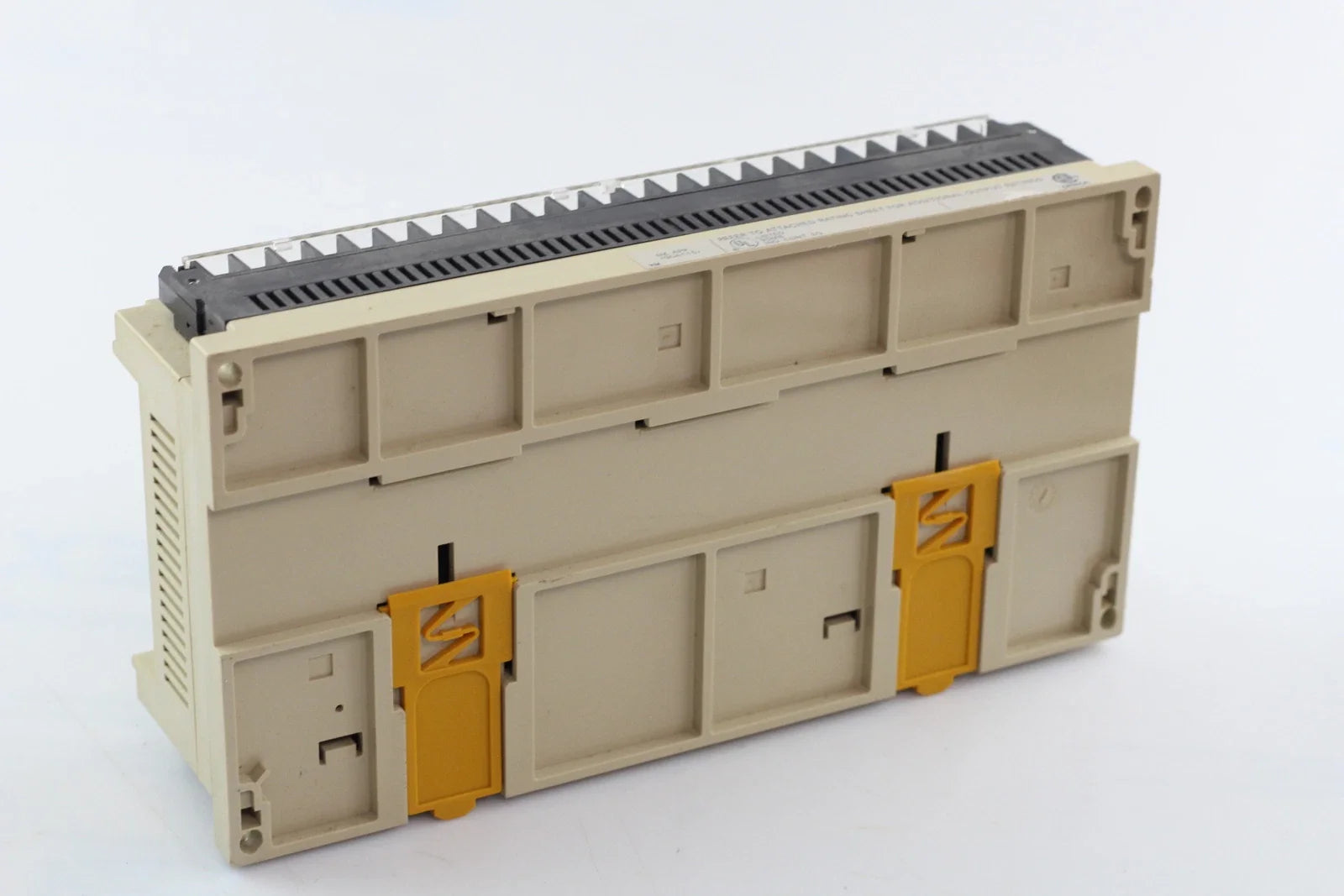 C28H-C7DR-DE-V1 | Omron Compact PLC with Integrated Relay Outputs