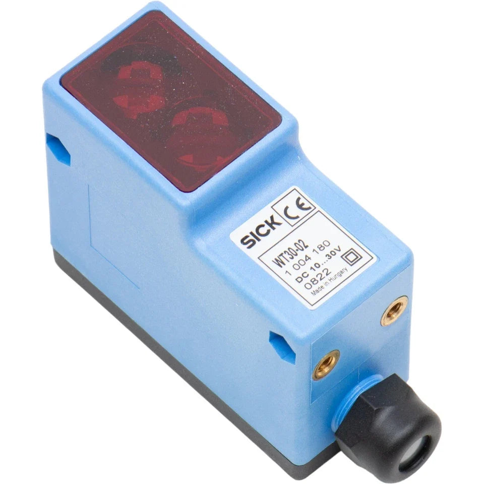 WT-30-02 | SICK Photoelectric Proximity Sensor with Background Suppression