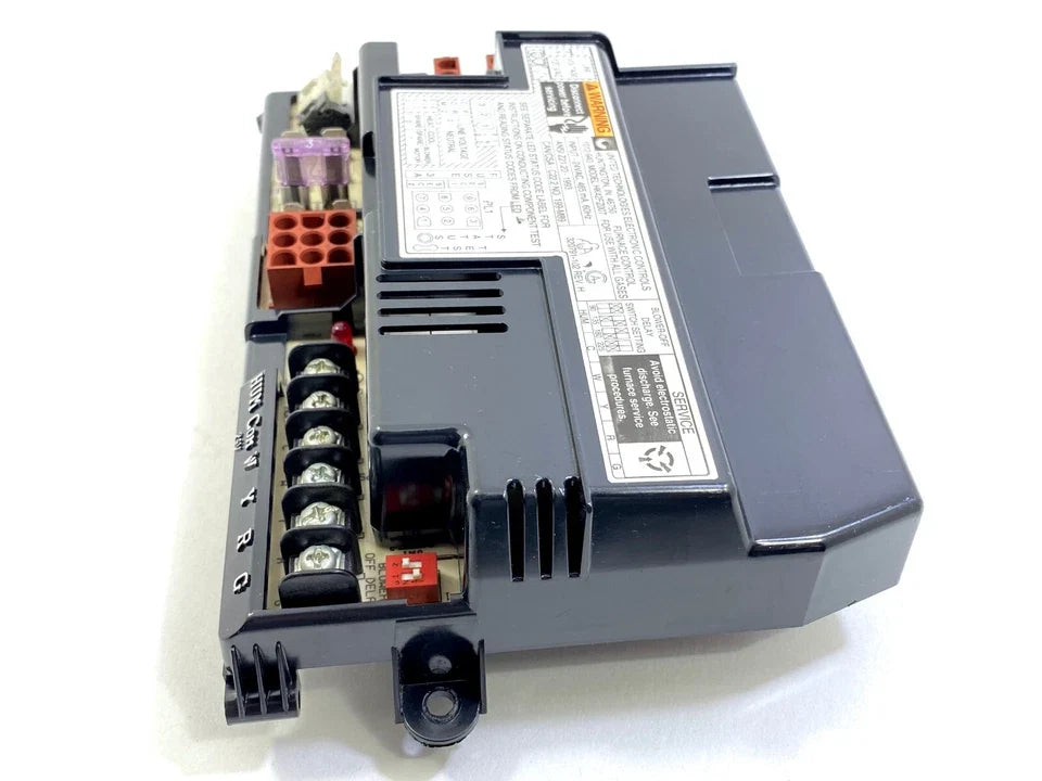 HK42FZ007 | United Technologies Universal Furnace Control Circuit Board