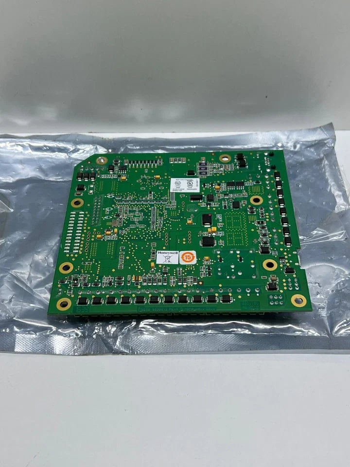 NetAXS-123 | Honeywell Stand-Alone Web-Enabled Access Control Panel for 1–3 Doors