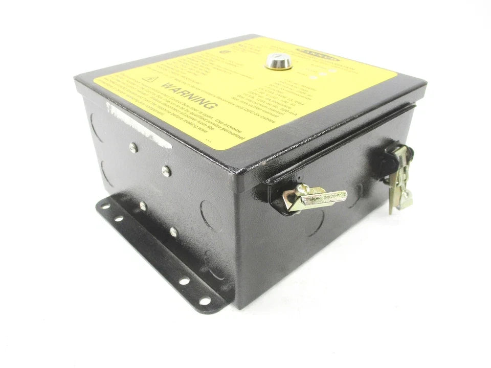 MGCA-4A | Banner Engineering Light Curtain Safety Controller 115 VAC