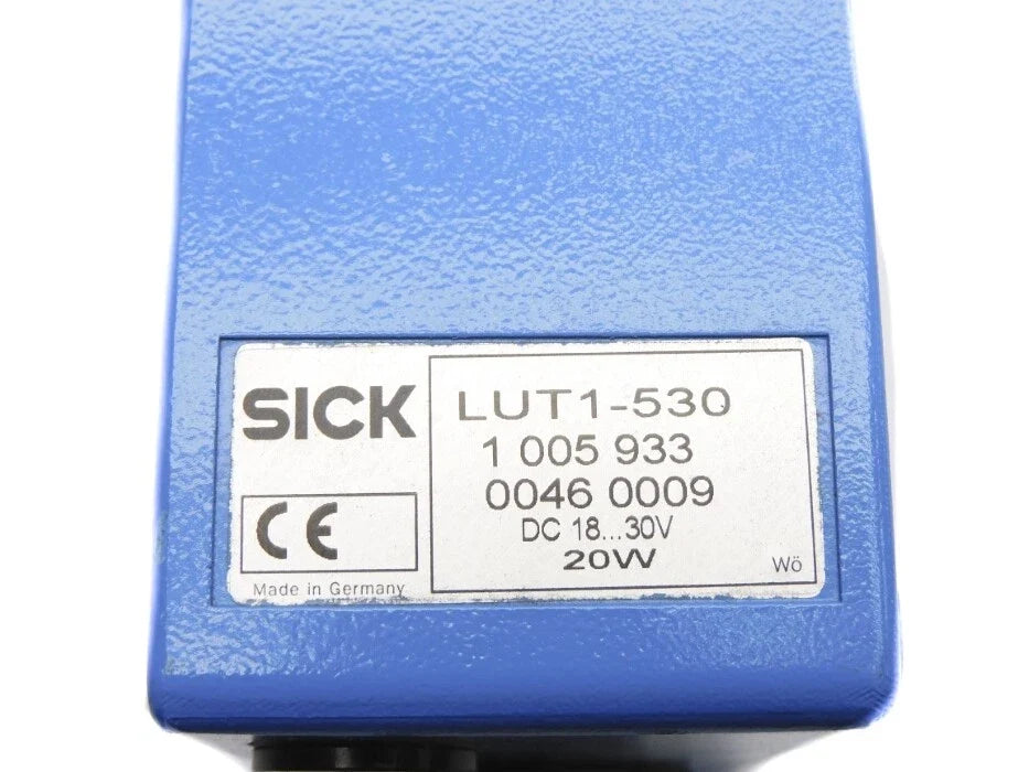 LUT1-530 | SICK Luminescence Sensor PNP Light Dark Switching 18–30 VDC