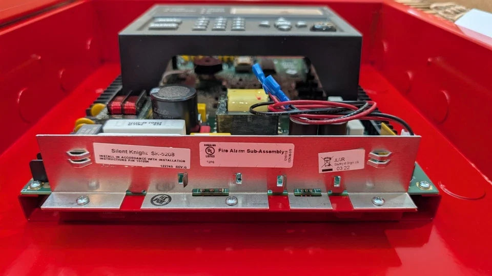 SK-5208 | Silent Knight Fire Alarm Control Panel With Digital Communicator