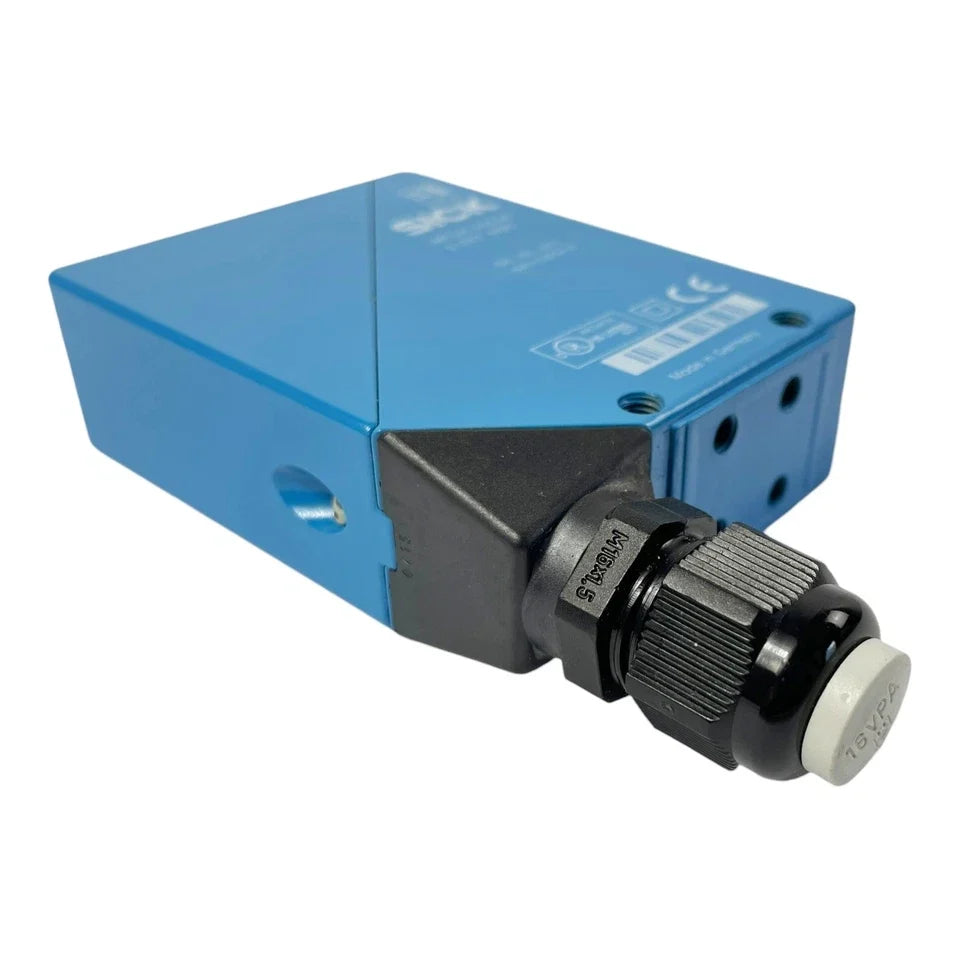 WT24-2V220 | SICK Photoelectric Proximity Sensor with Background Suppression