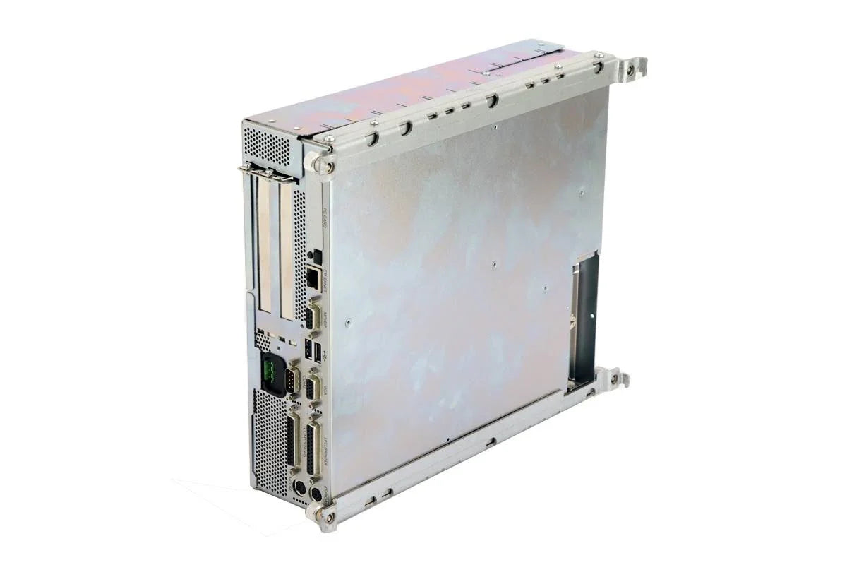 Siemens 6FC5210-0DF21-2AA0 SINUMERIK PCU 50 Industrial CNC Control Computer 566 MHz 256 MB RAM