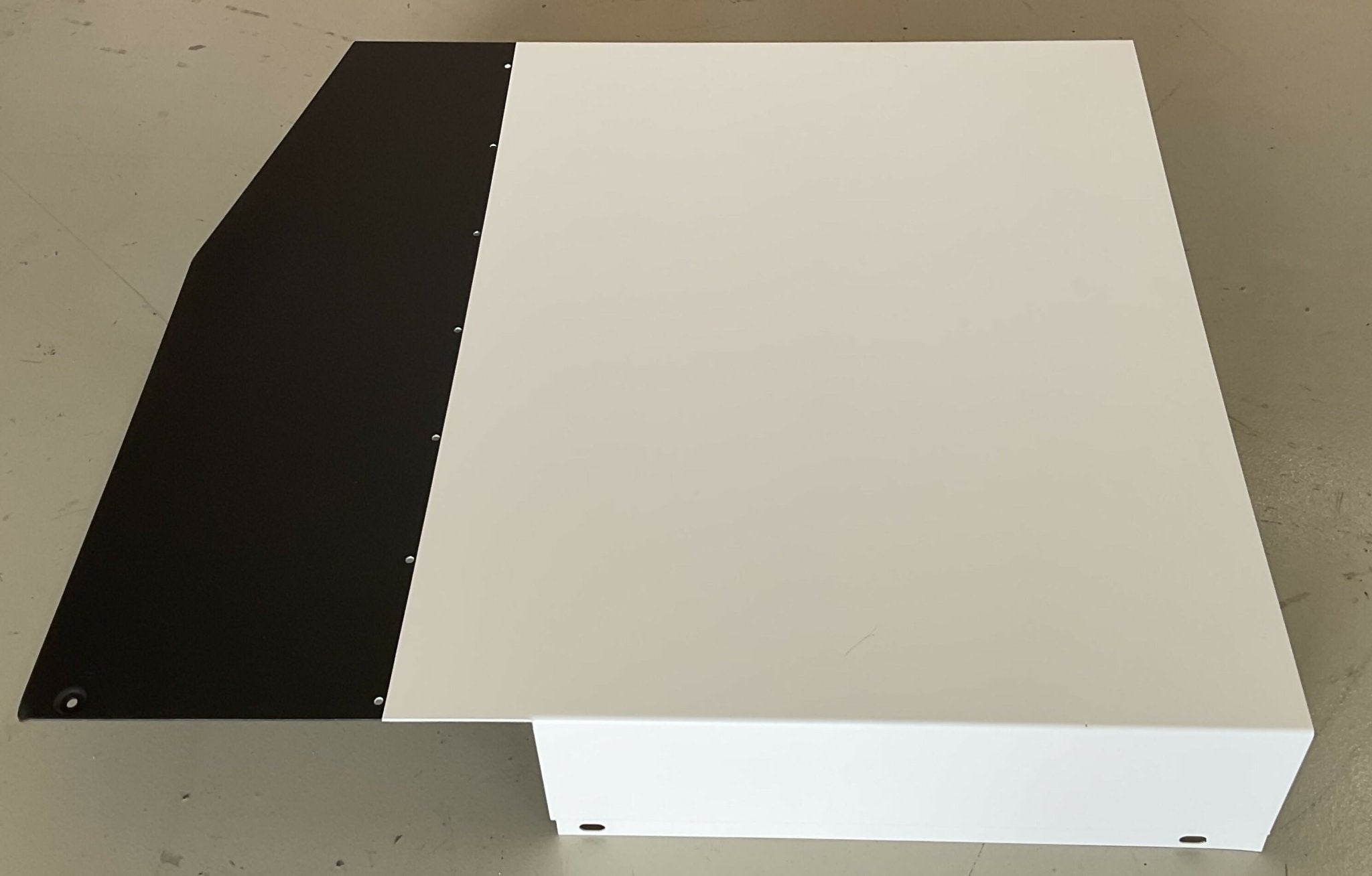 SIDE COVER (46-303785G1 REV A/46-270409G1) GE AMX 4