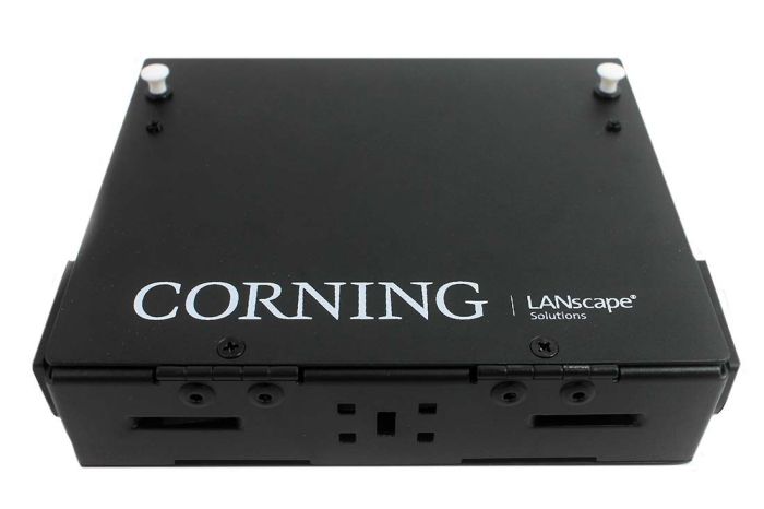 Corning® Wall Mount Enclosure 6 Fiber Holds (1) CCH Adapter Panel (6.3" x 5.5" x 2.0") Unloaded